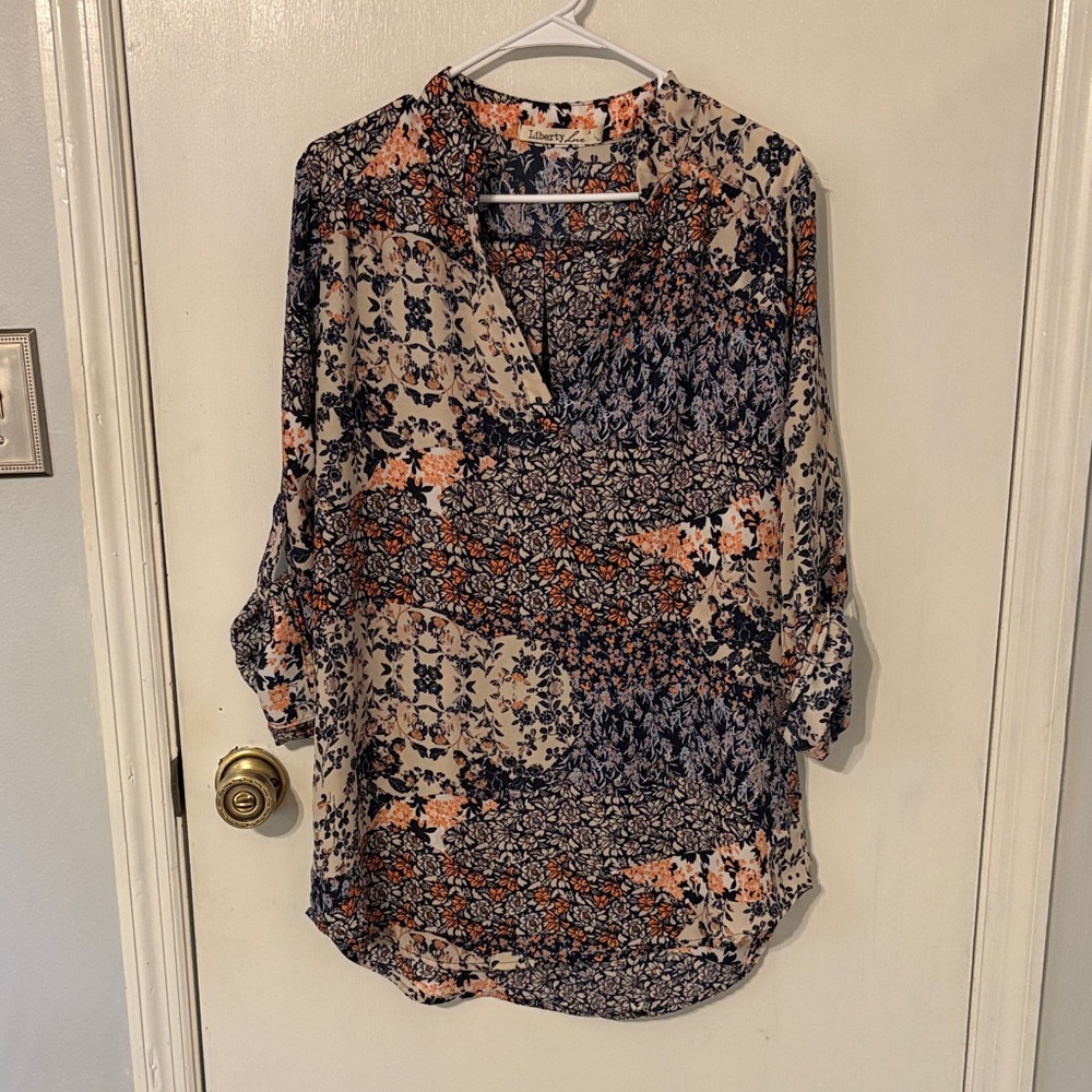 Lightweight Floral Tunic Top